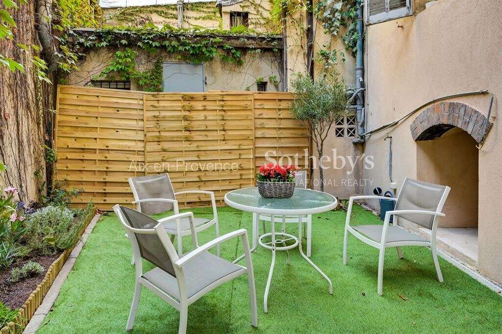 Appartement à AIX-EN-PROVENCE