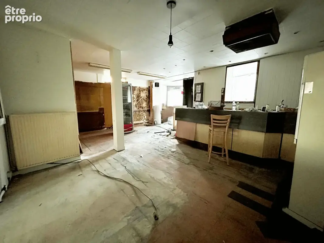 Immeuble / Ancien commerce à réhabiliter (95 m2 + grenier) — Limoges - photo 3