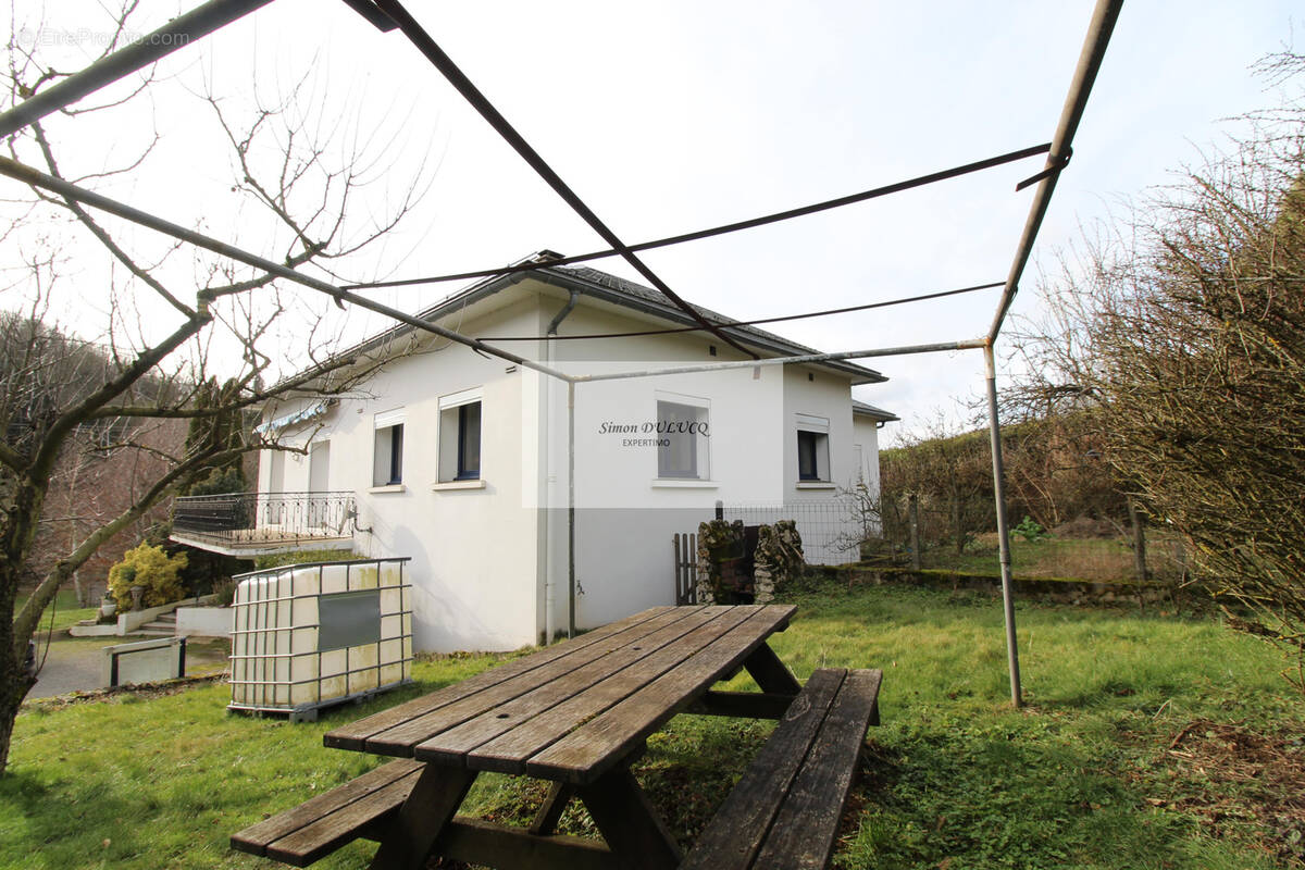 Maison à LACAUNE