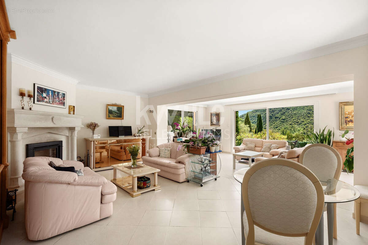 Maison 231 m² à Auribeau-Sur-Siagne  - photo 8