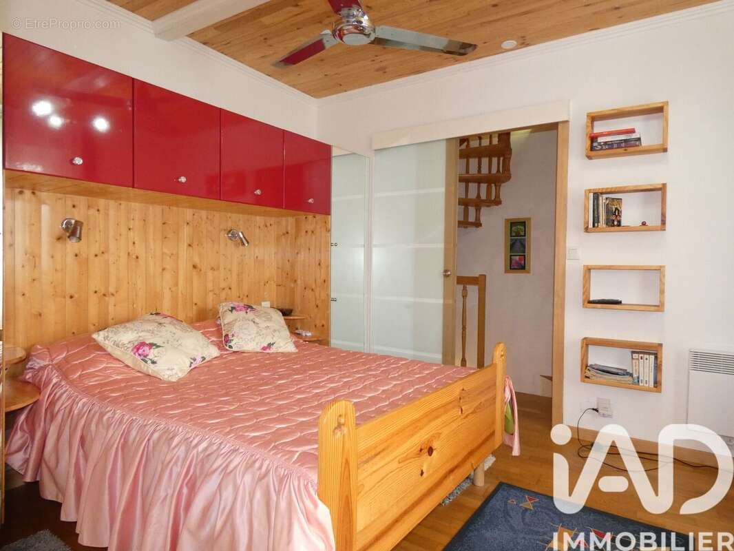 Maison 52 m² à Quintillan  - photo 4