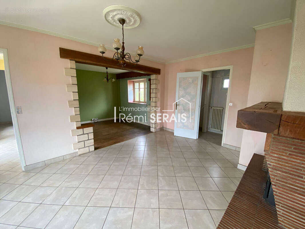 Maison à LA COULONCHE