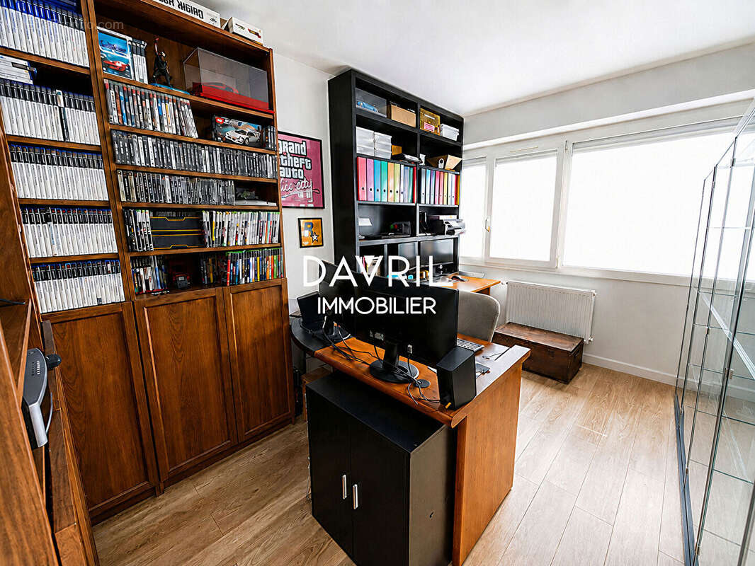 Appartement CONFLANS STE HONORINE - 4 pièce(s) - 75 m2 - photo 3