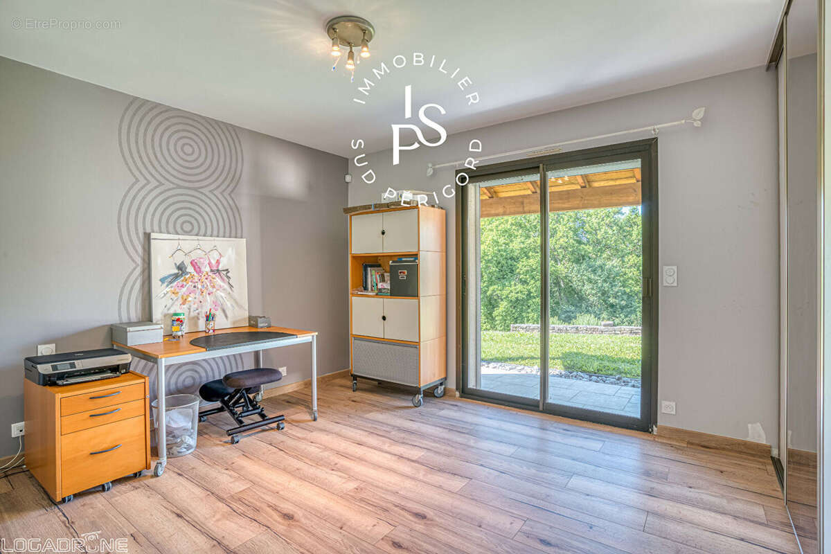 Maison à SAINTE-LIVRADE-SUR-LOT