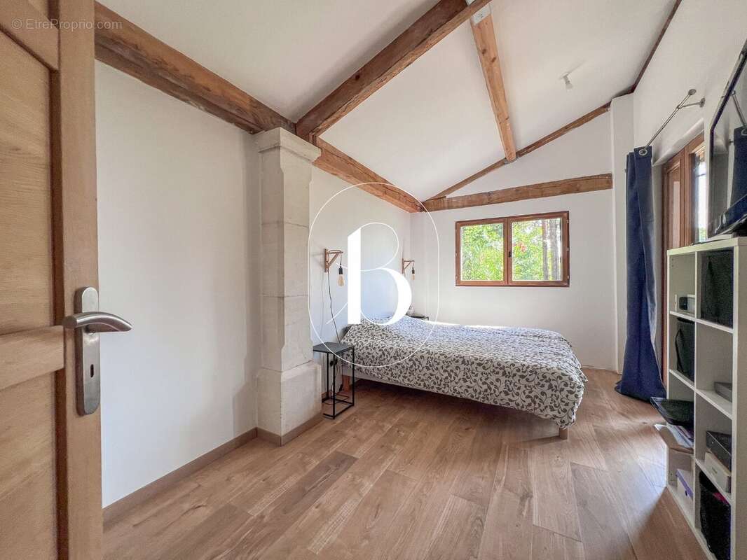 Maison 96 m² à Goudargues  - photo 16