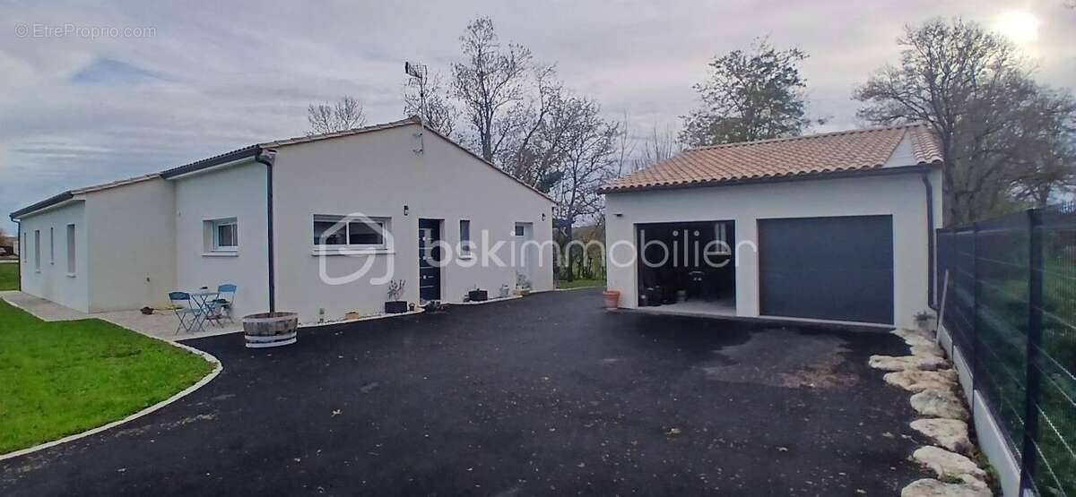 Maison à JULIENNE