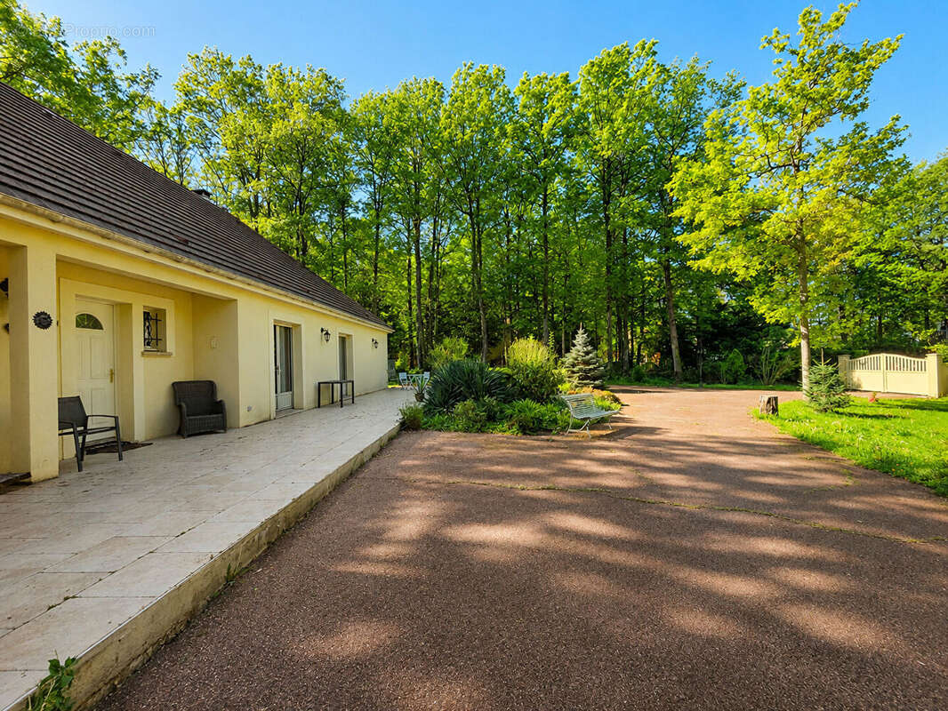 Maison à BOUGLAINVAL