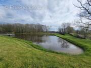 Terrain à LE CHAUTAY