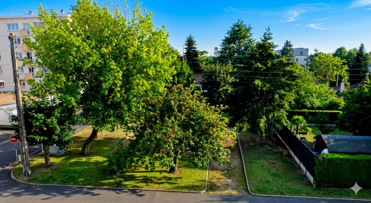 A VENDRE 37300 Joué les Tours Appartement 4 pièces 69 m2/ balcon / cave - photo 12