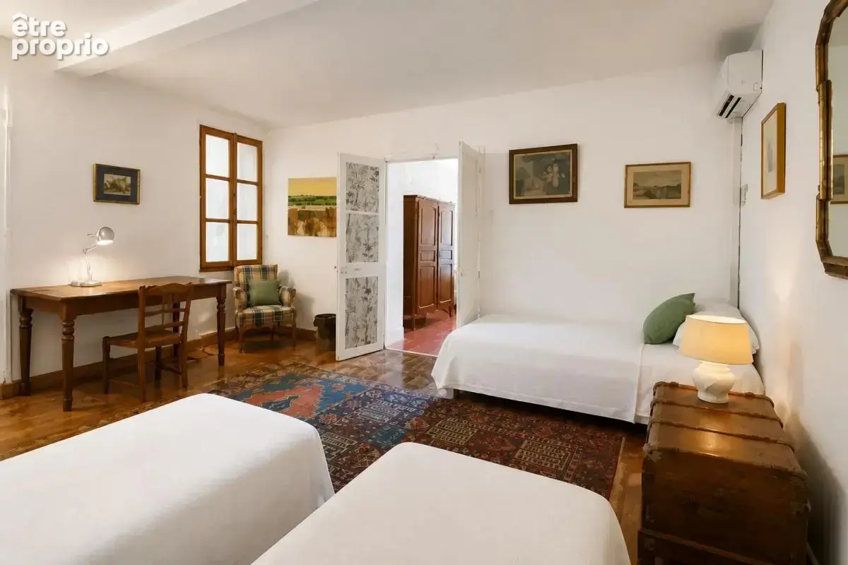 Maison de 14 pièces de 740 m² à Perpignan - photo 24