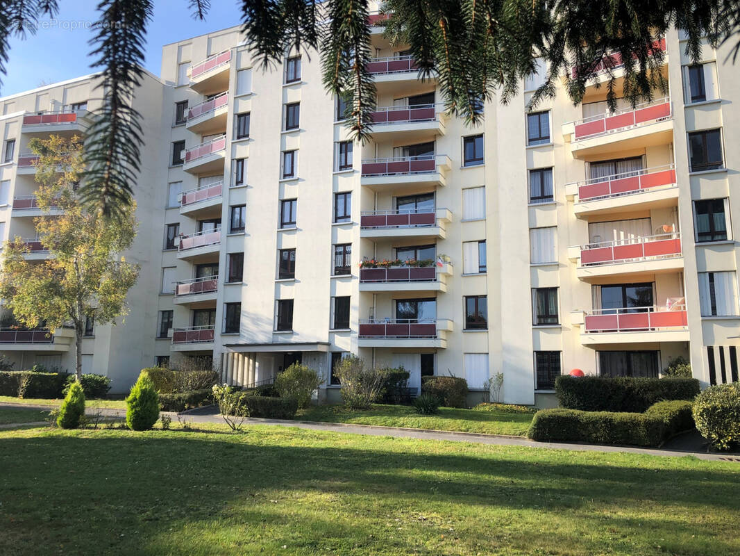 Appartement à CORMONTREUIL