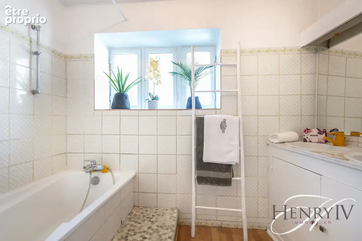 Maison 5 pièces 165 m² à vendre à Biviers (38330) - photo 9