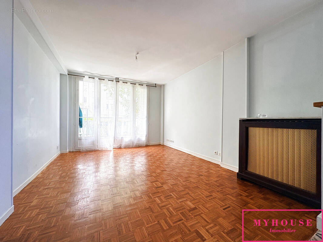 Appartement à BAGNEUX
