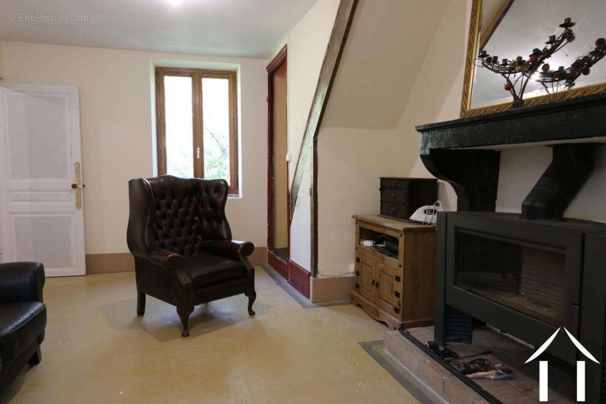 Maison à VAUCHIGNON