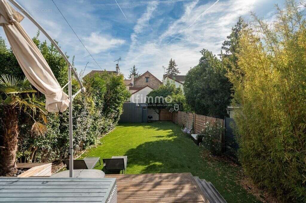 Maison à ENGHIEN-LES-BAINS
