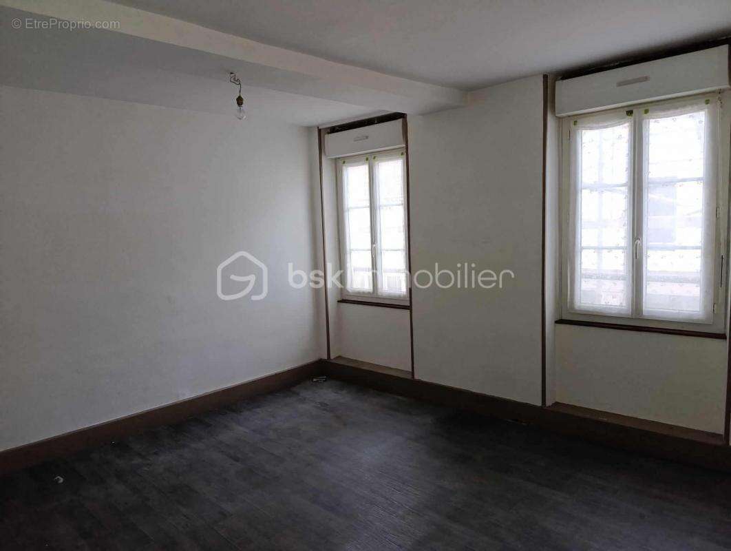 Appartement à MORTREE