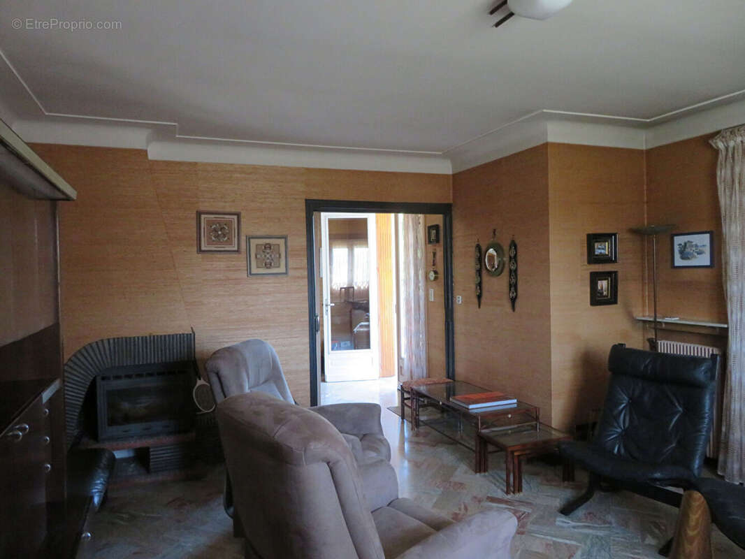 Maison à VIC-EN-BIGORRE