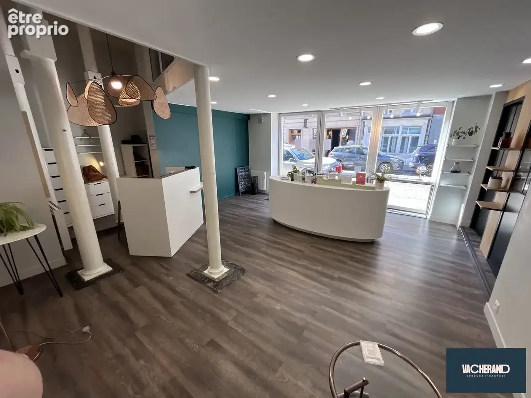 Commerce 120 m² à vendre à Lille (59000) - photo 2