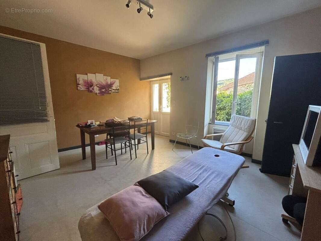 Photo 2 - Maison à FERRIERES-SUR-SICHON