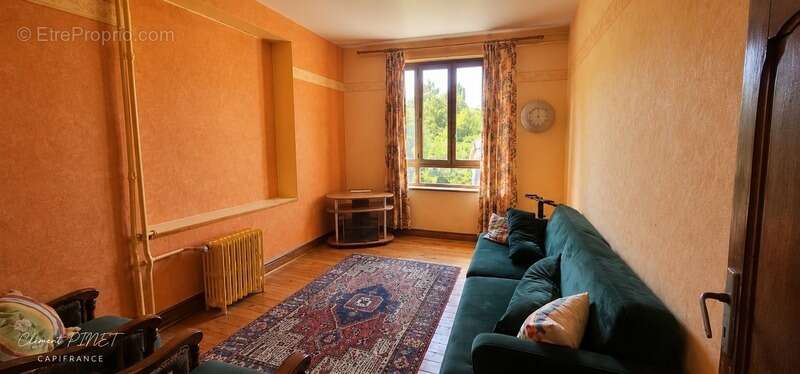 Propriété de 828m² sur 9045m² de terrain - Chorges - photo 10