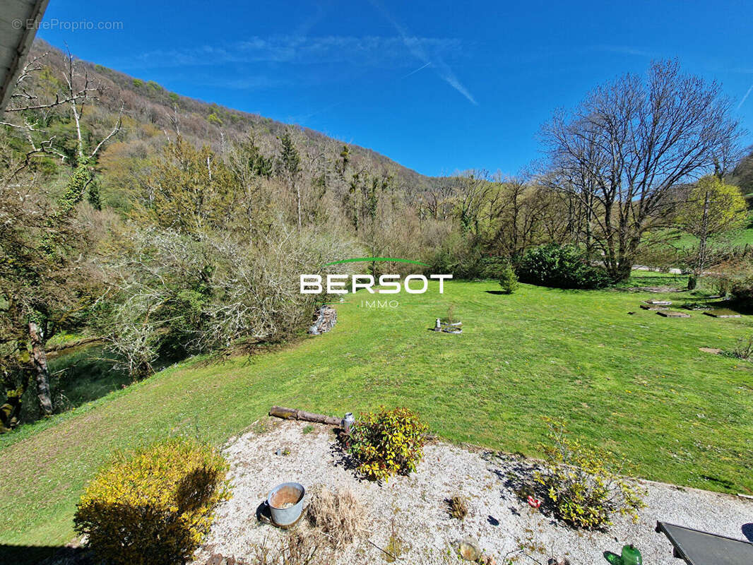 Maison à GUILLON-LES-BAINS