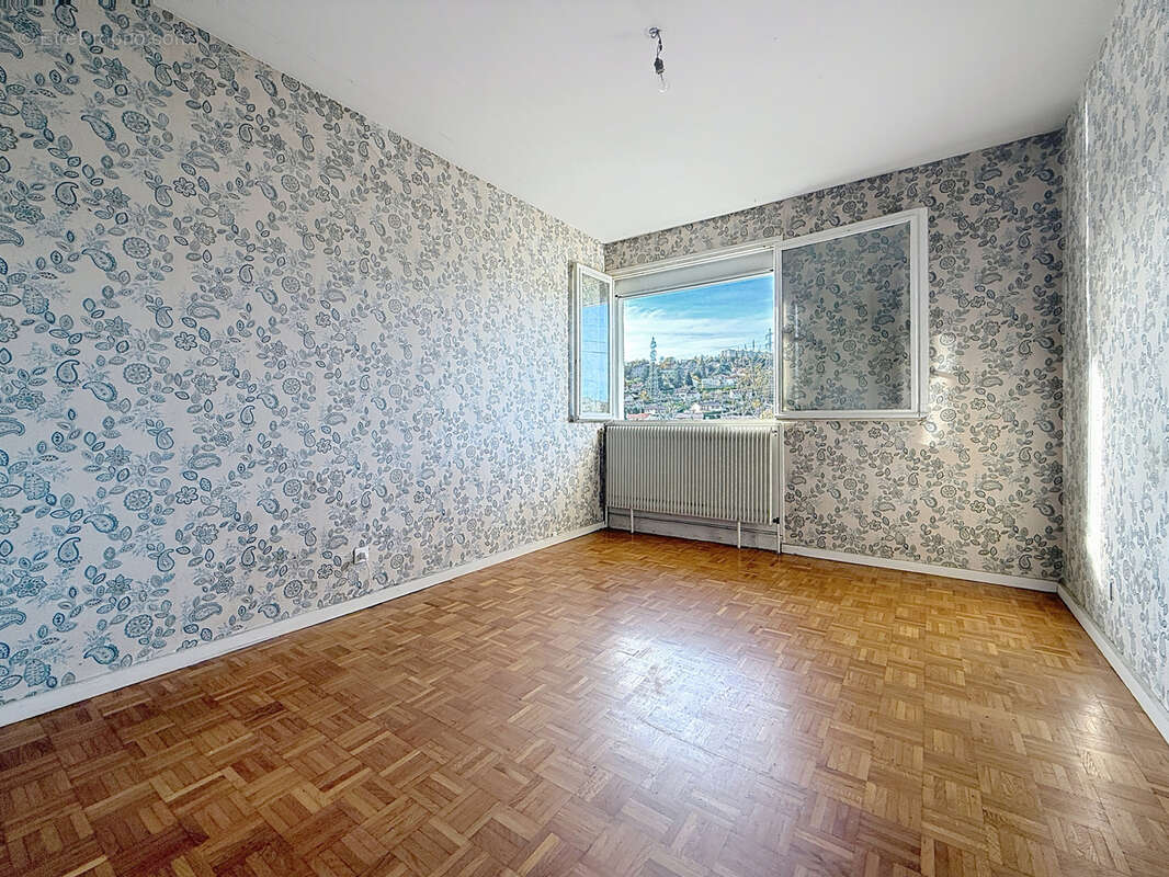 Maison à LA TALAUDIERE