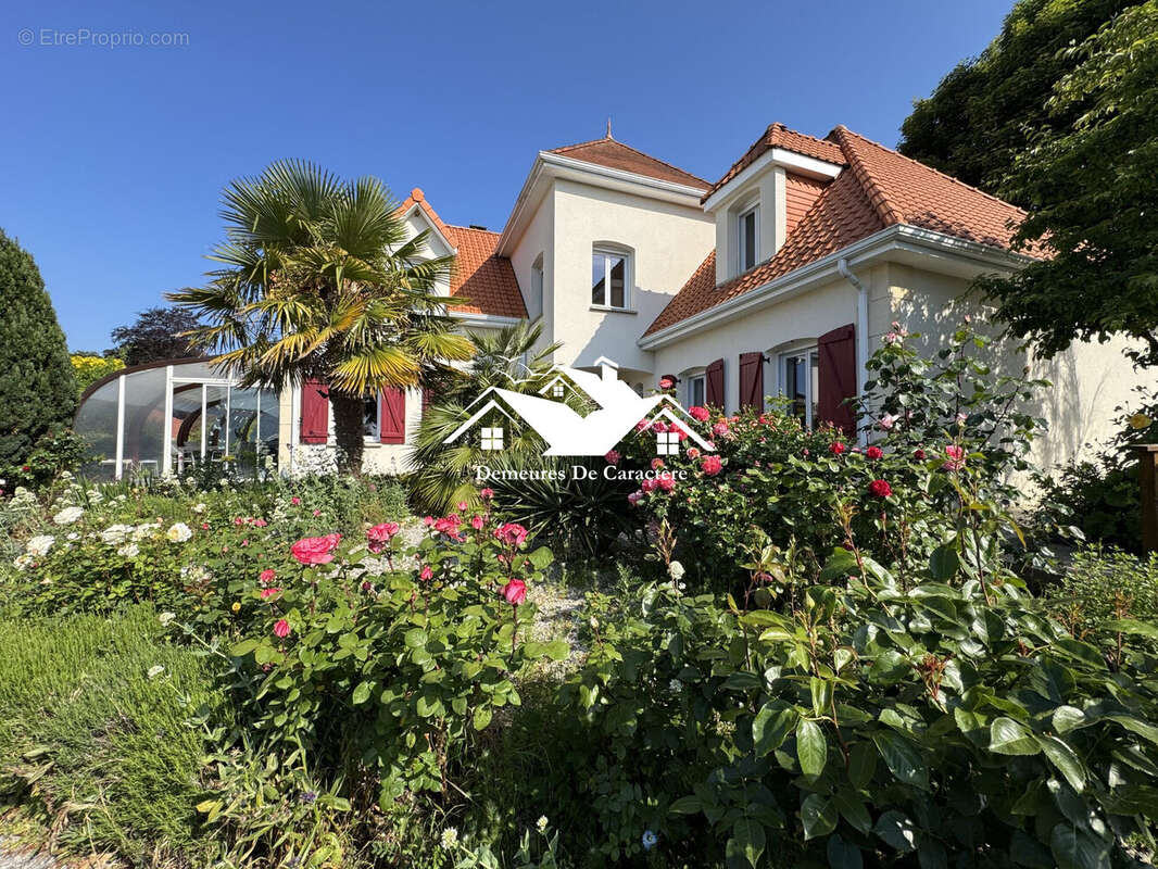 Maison à CONDETTE