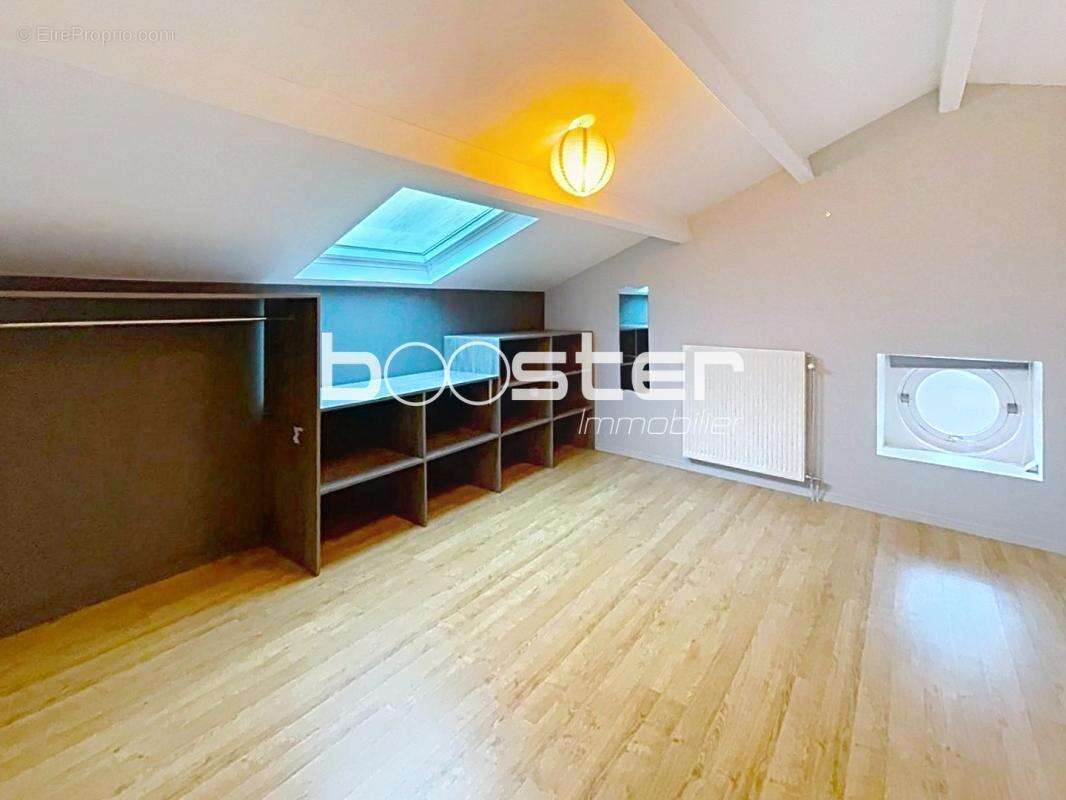 Appartement à SAINT-JUNIEN