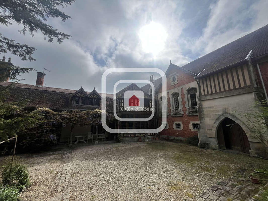 Maison à HAUSSIGNEMONT