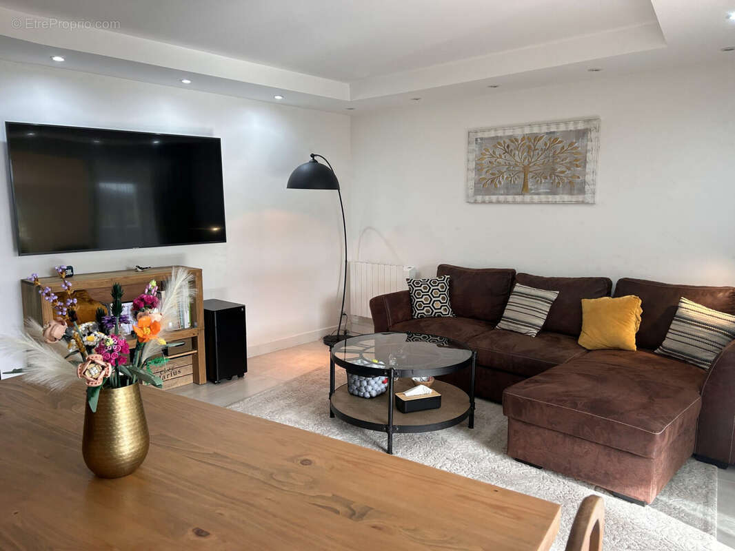 Appartement à MALLEMORT
