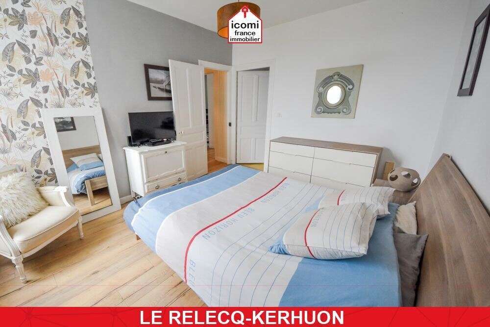 Maison à LE RELECQ-KERHUON