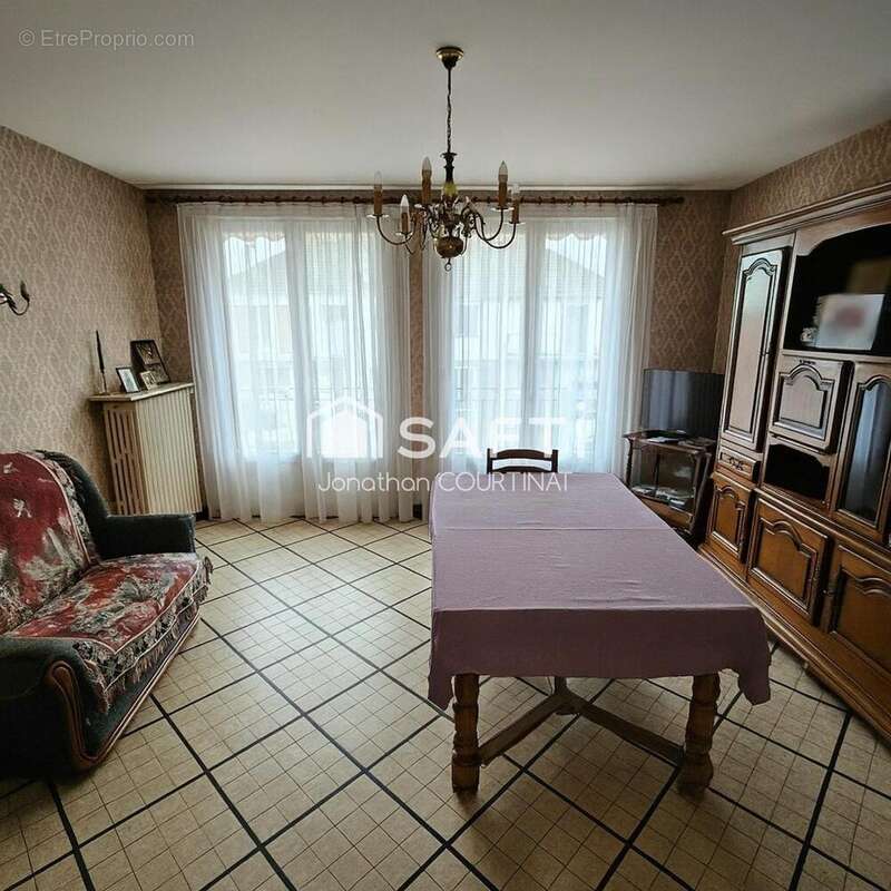 Photo 4 - Maison à CUSSET