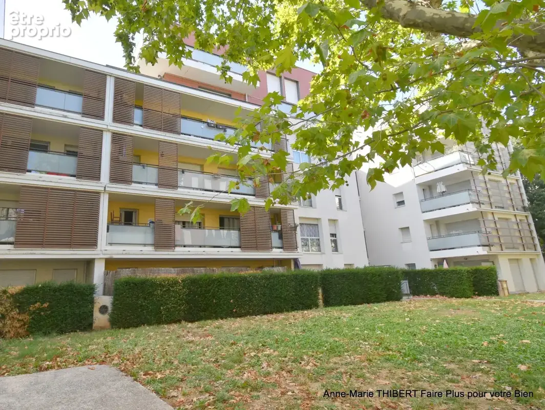 Appartement à vendre 3 pièces LYON 8EME ARRONDISSEMENT (69) avec grand garage - photo 13