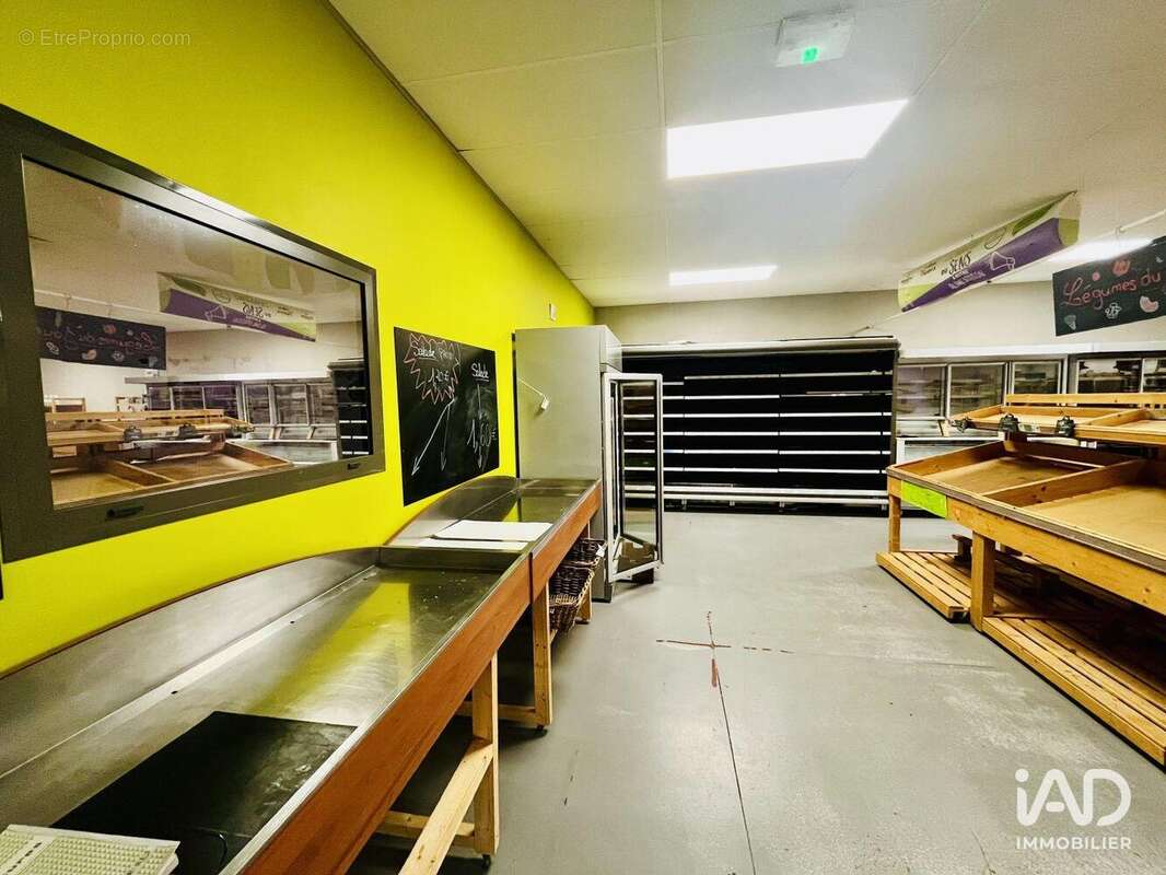 Photo 4 - Commerce à VIERZON