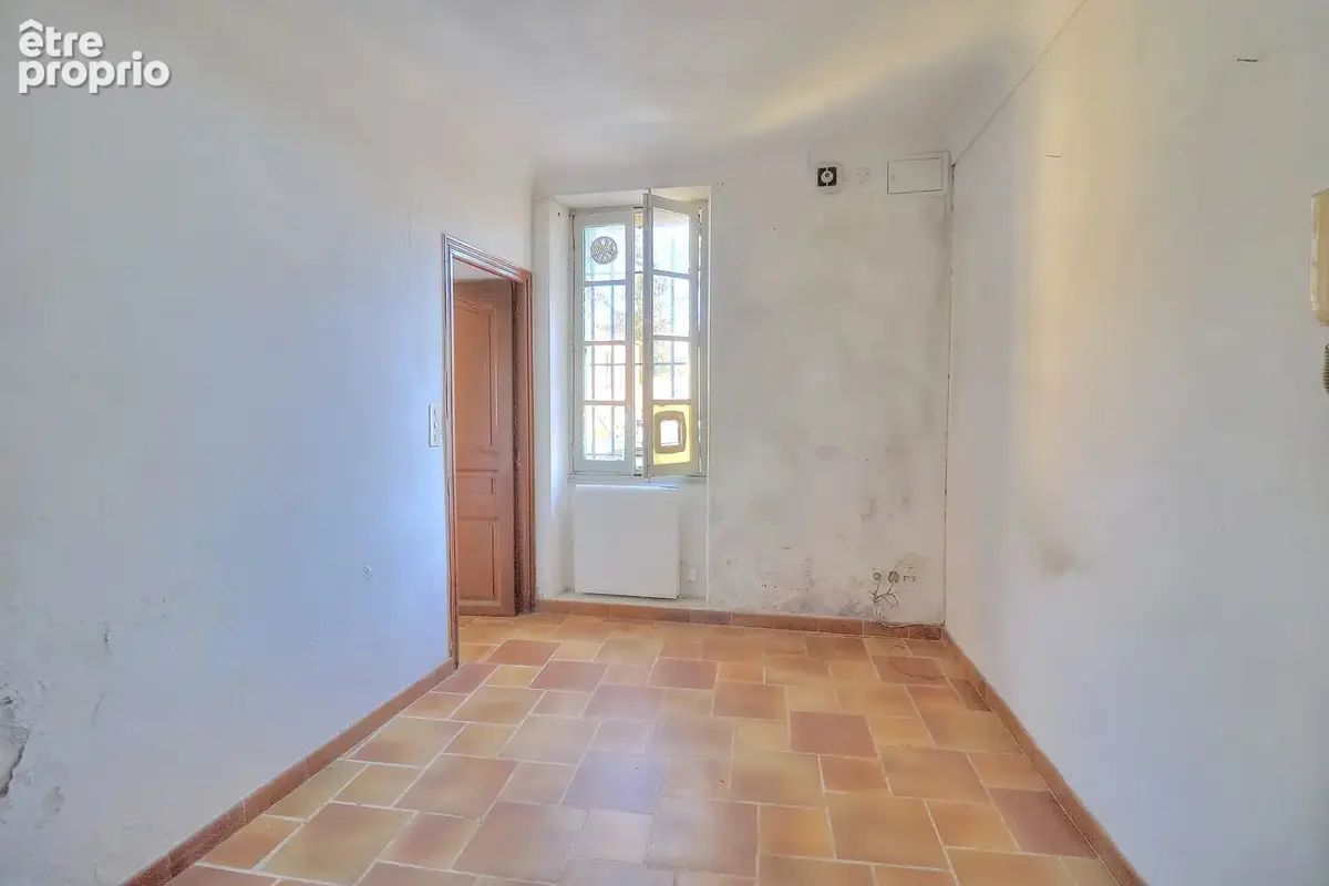 Immeuble de caractère à rénover – Vue mer & village – Biot Village - photo 17