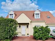 Maison à MERY-SUR-OISE