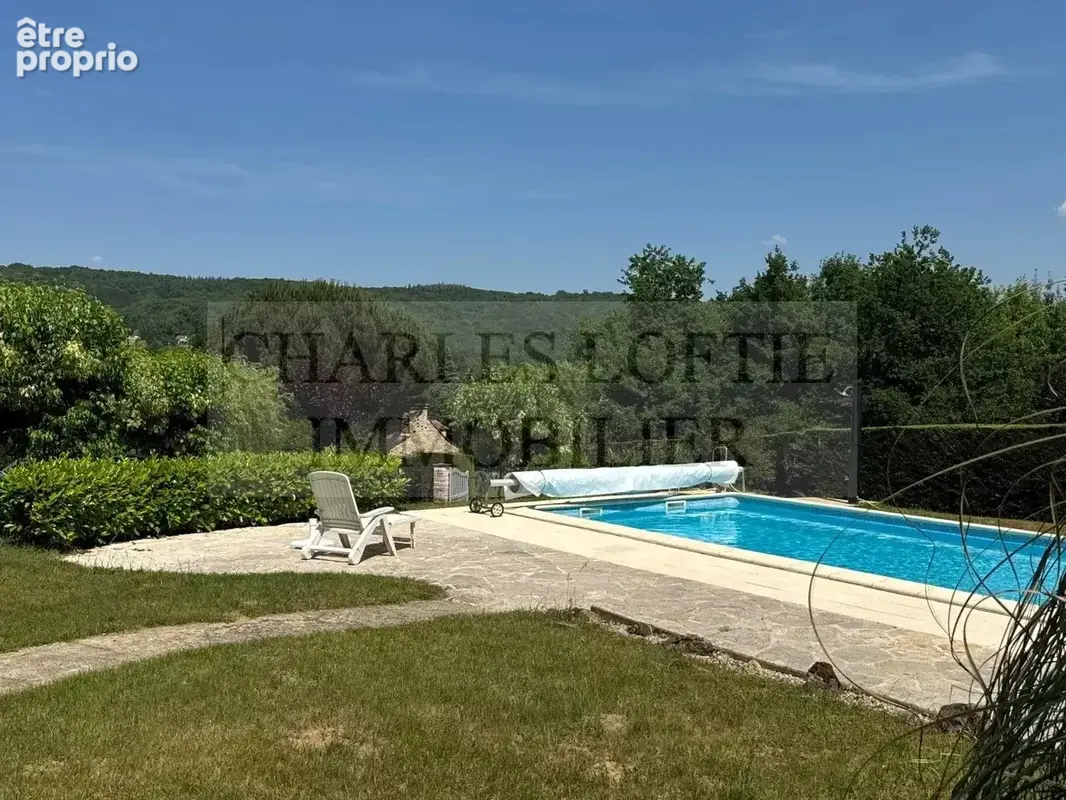 Charmante maison en pierre avec piscine, sur un terrain de 3800 m² , aux portes d’un village vivant de la Bouriane. - photo 23