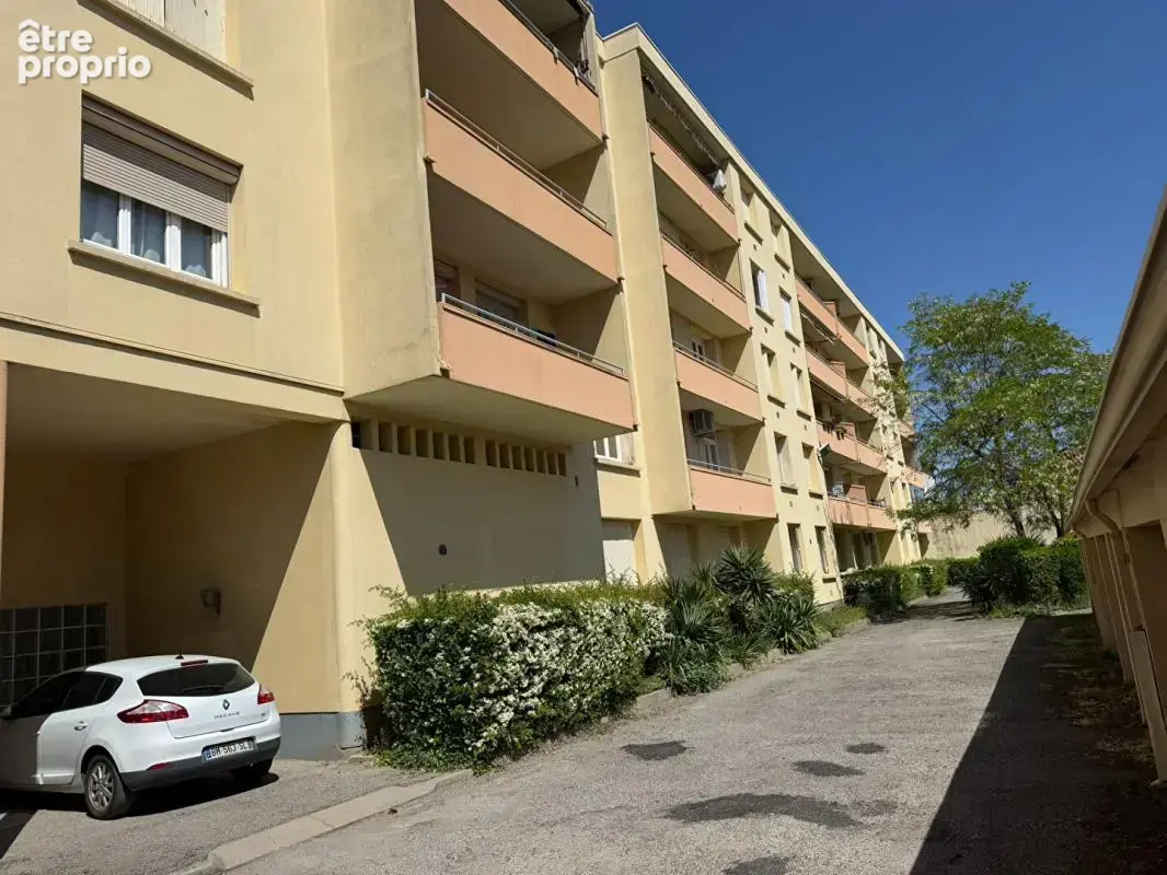 Appartement traversant de 103 m² avec terrasse garage parquets proche centre-ville et canal - photo 12