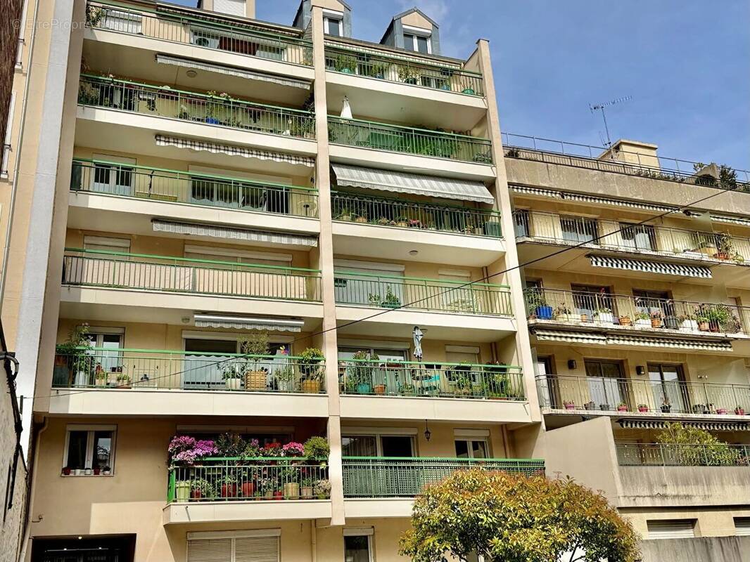 Appartement à BOIS-COLOMBES