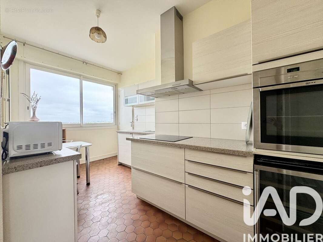 Photo 6 - Appartement à LA ROCHELLE