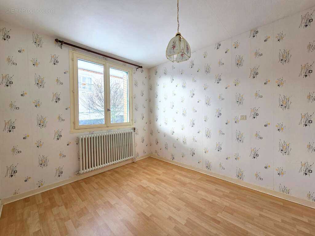 Maison à LONS-LE-SAUNIER