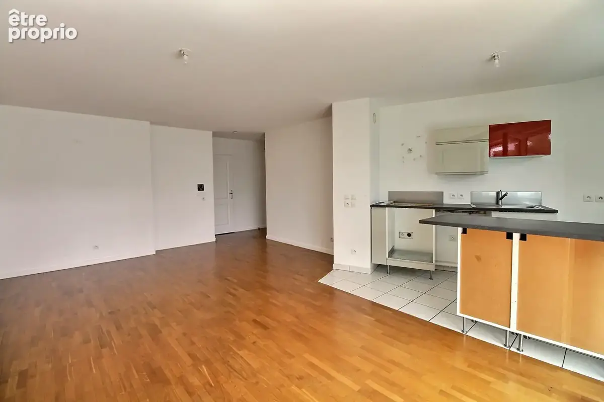 Asnières-sur-seine - 3 pièces avec balcon et vue sur parc ! - photo 3