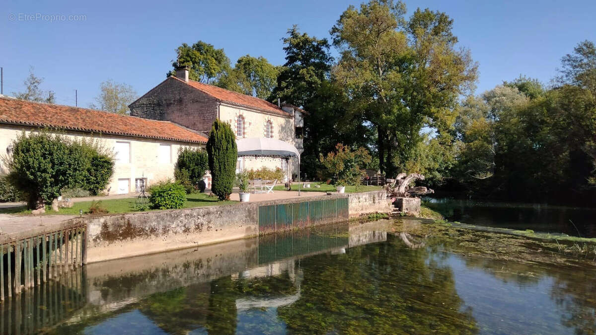 OVERVIEW - Maison à LUXE