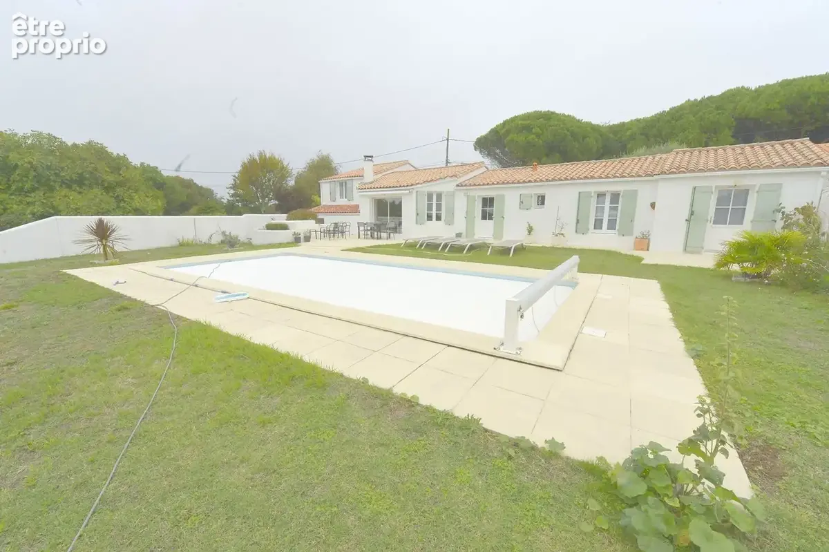 Maison à MESCHERS-SUR-GIRONDE