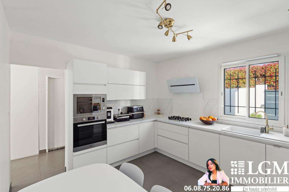 Maison à SALON-DE-PROVENCE