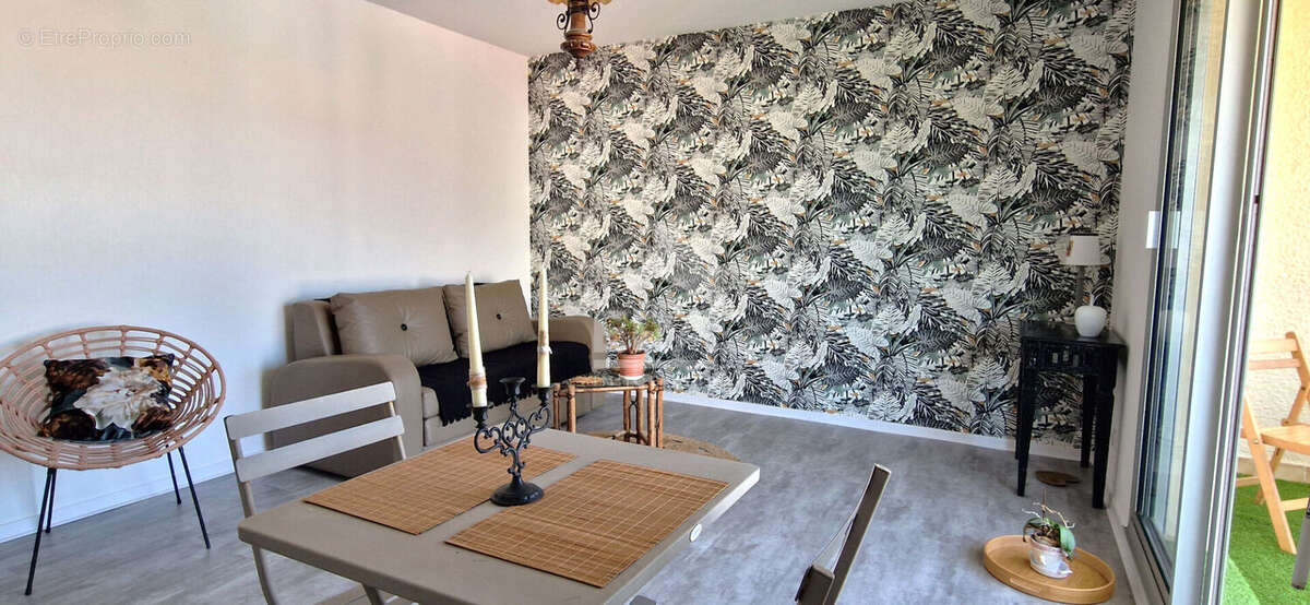Joli studio plein centre - pas de travaux a prevoir - a 8 min a pied du marche central - photo 4