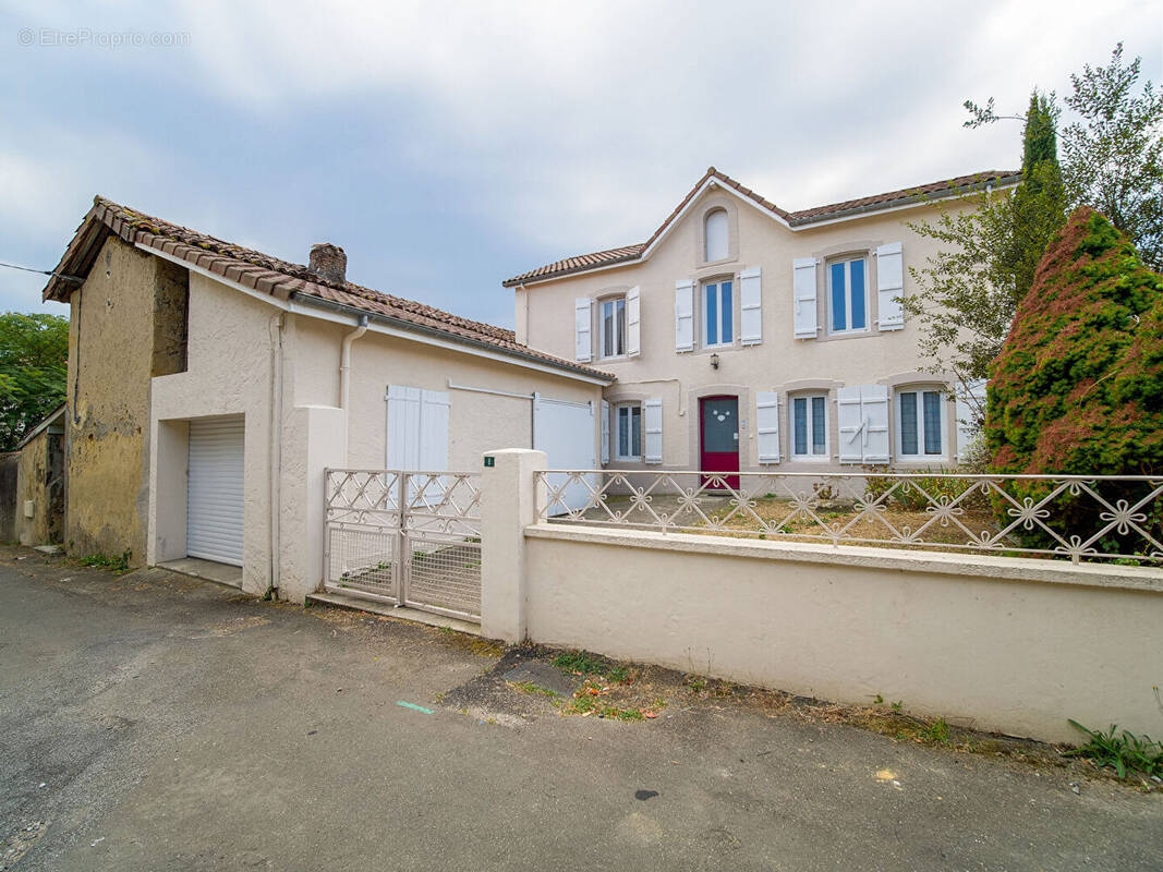 Maison à GEAUNE