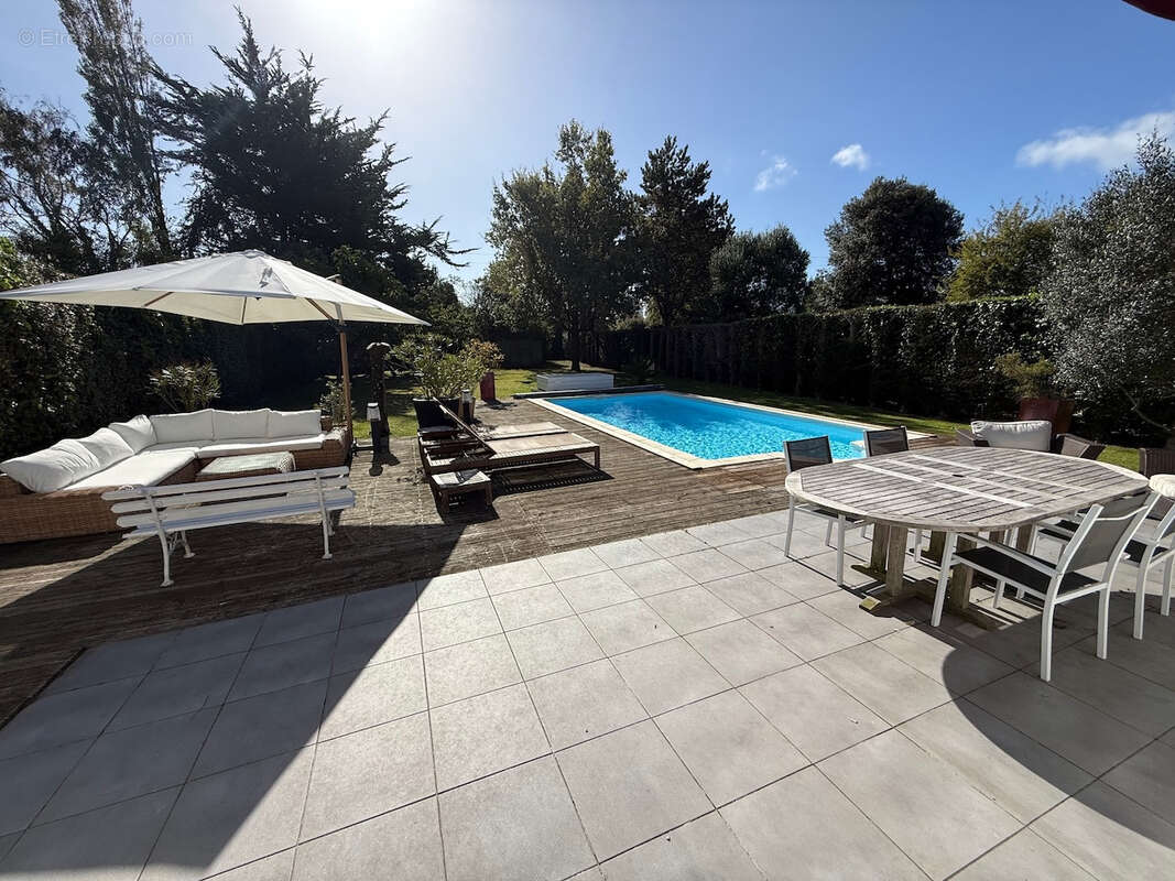 Maison à LE POULIGUEN