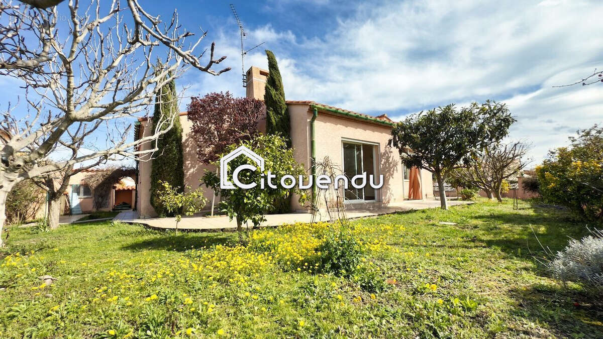 Maison à SAINT-GENIS-DES-FONTAINES