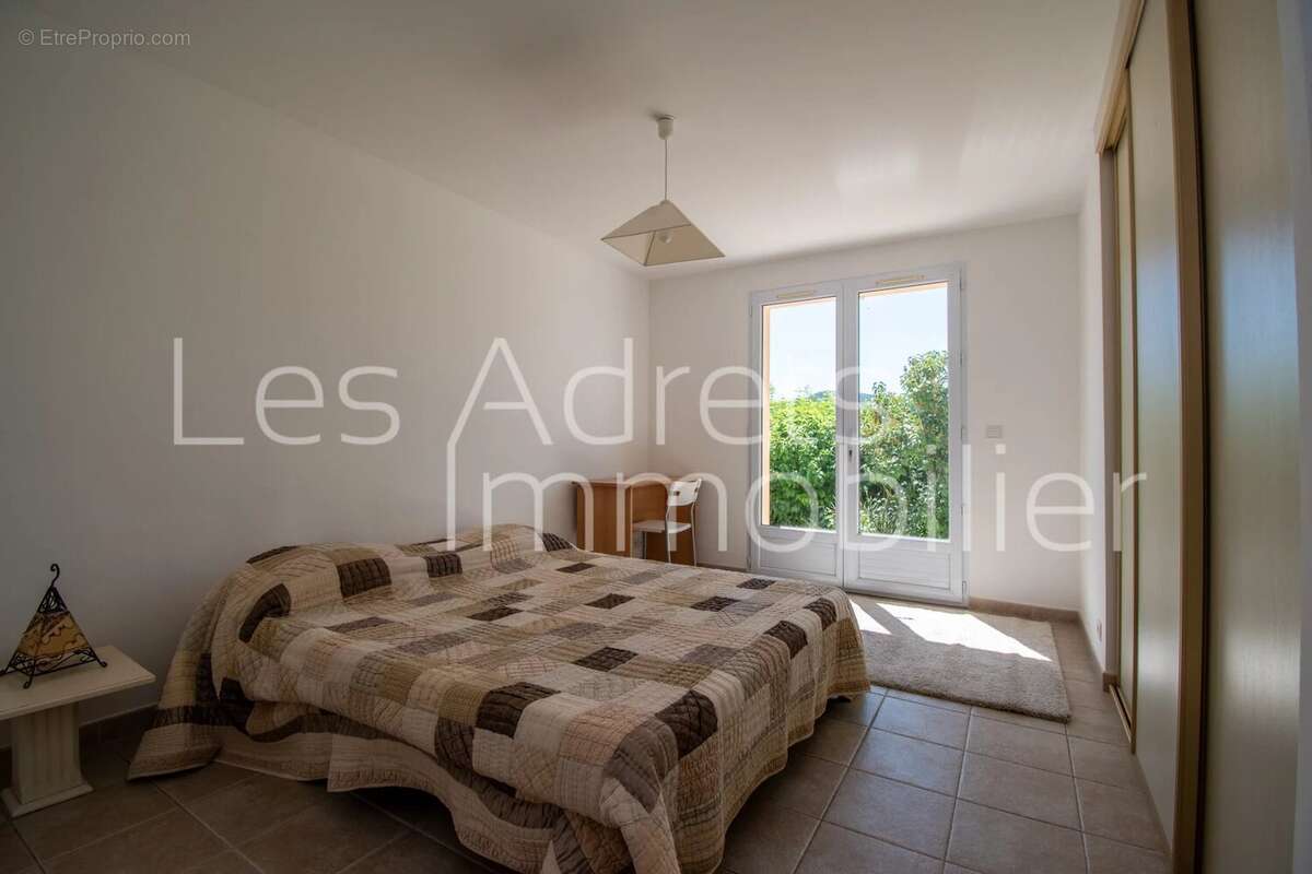 Maison à LES ADRETS-DE-L'ESTEREL